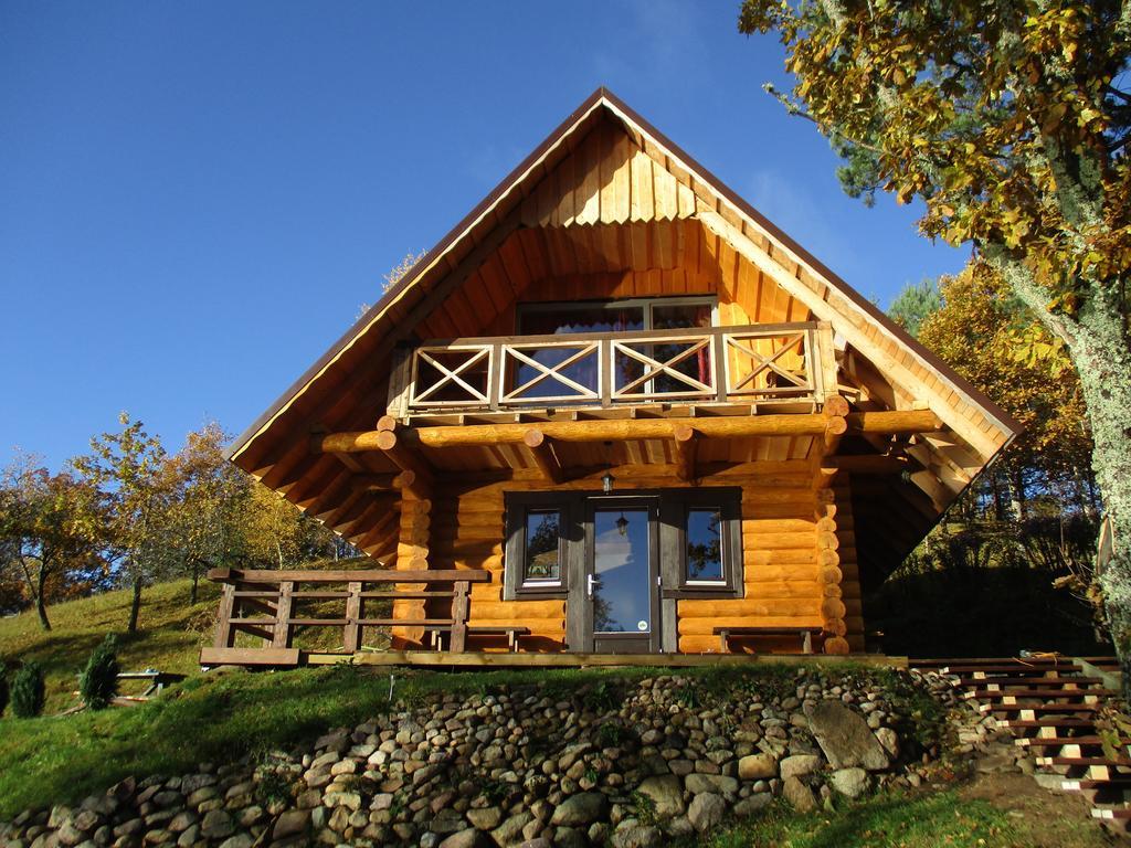 Ezerkalni Villa Raiskums Oda fotoğraf